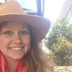 Meet your Posher, Lindzey